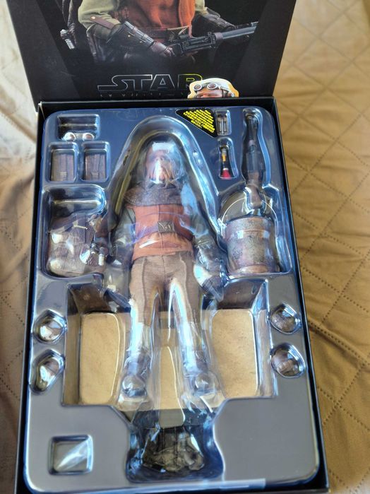 1/6 Scale Kuiil TV Masterpiece Hot Toys TMS048