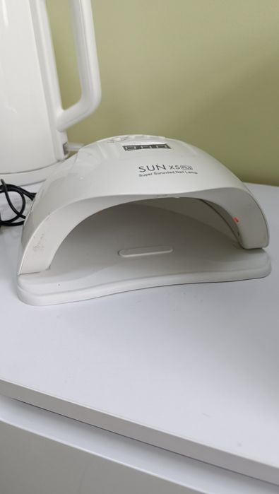 Лампа для манікюру