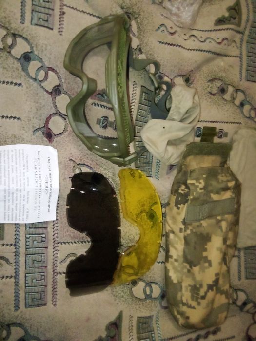 Продам окуляри ,в