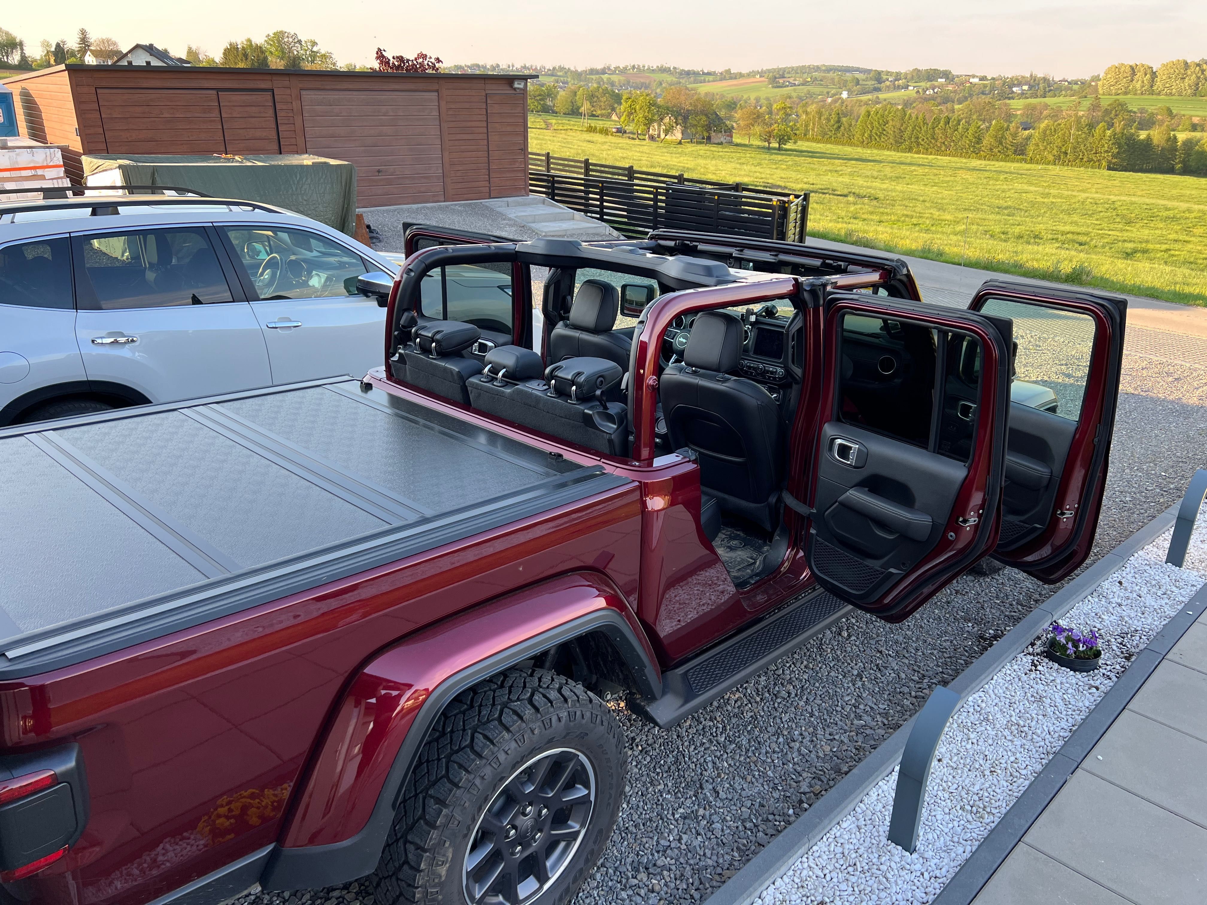 Gladiator Jeep JT 3.0d 264KM salon PL