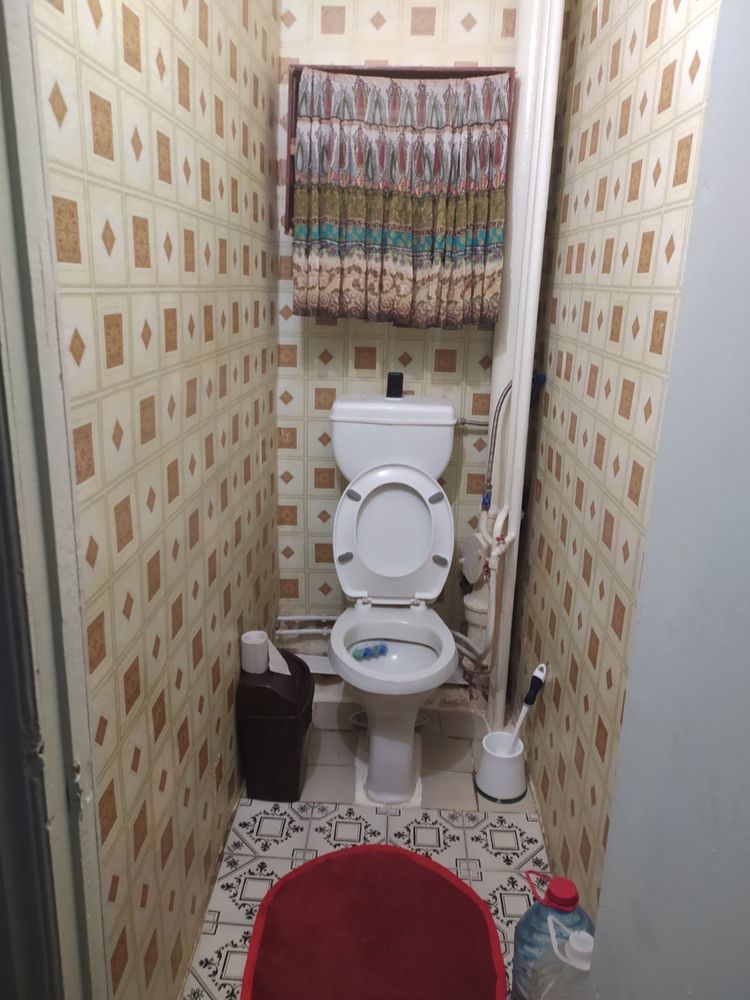 Здам койко місце, зупинка Танк