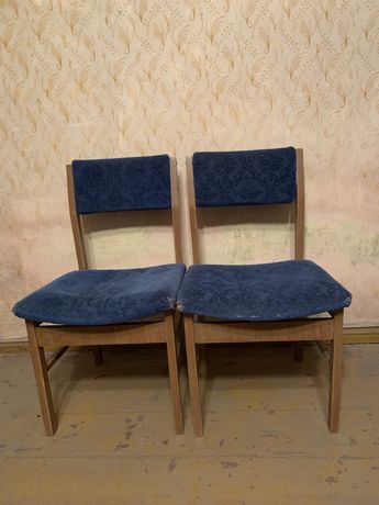 Krzesła PRL 1969 rok do renowacji