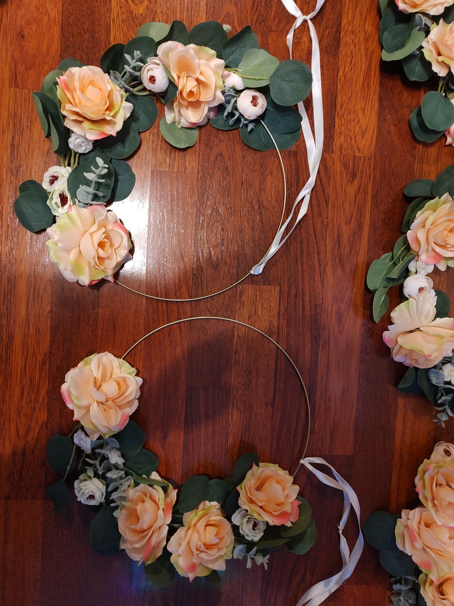 Koła kwiatowe / wianki dekoracje weselne