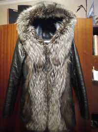 Кожаная куртка с мехом чернобурки