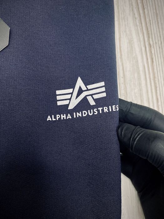 Кофта зимня Alpha Industries темно-синя оригінал