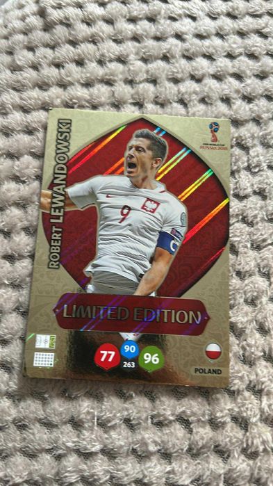 Karta piłkarska Lewandowski limitowana duża