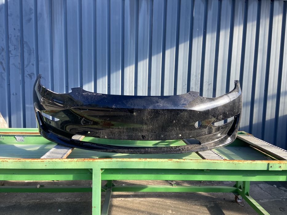 Parachoques tesla model 3