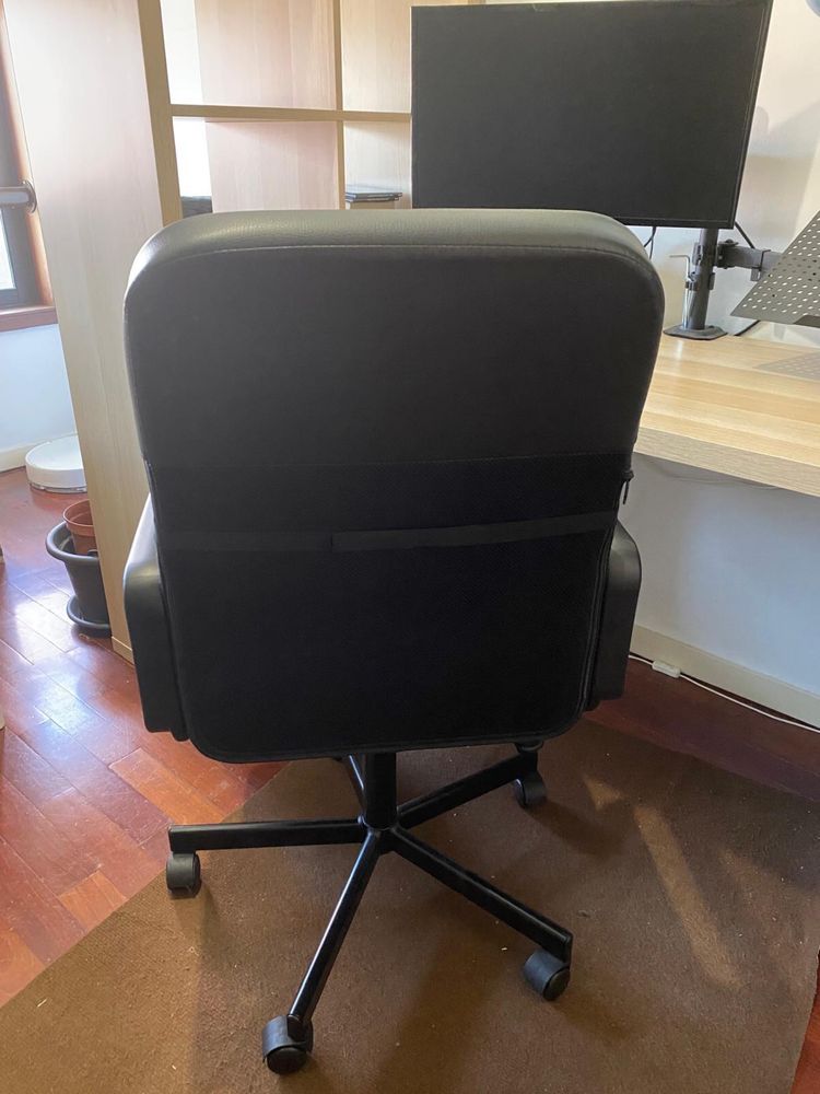 Secretaria + arrumacao kallax  + cadeira escritorio Ikea