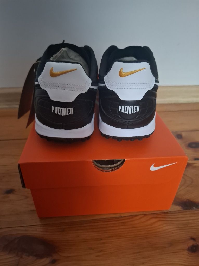 Buty Nike Premier IV TF