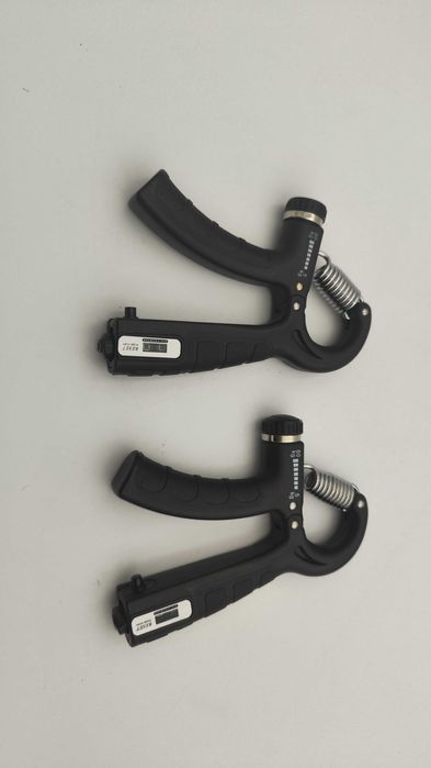 Przyrząd do ćwiczenia uchwytu do treningu siły mięśni ramion (AB160)