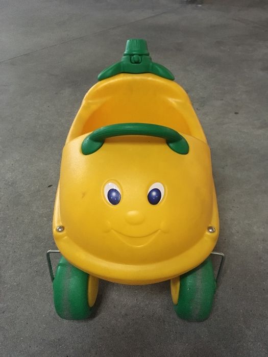 Carrinho laranja Chicco