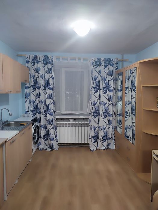 Здається кімната у гуртожитку