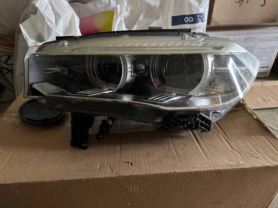 Передня ліва фара bmw x6 f16 bi-xenon