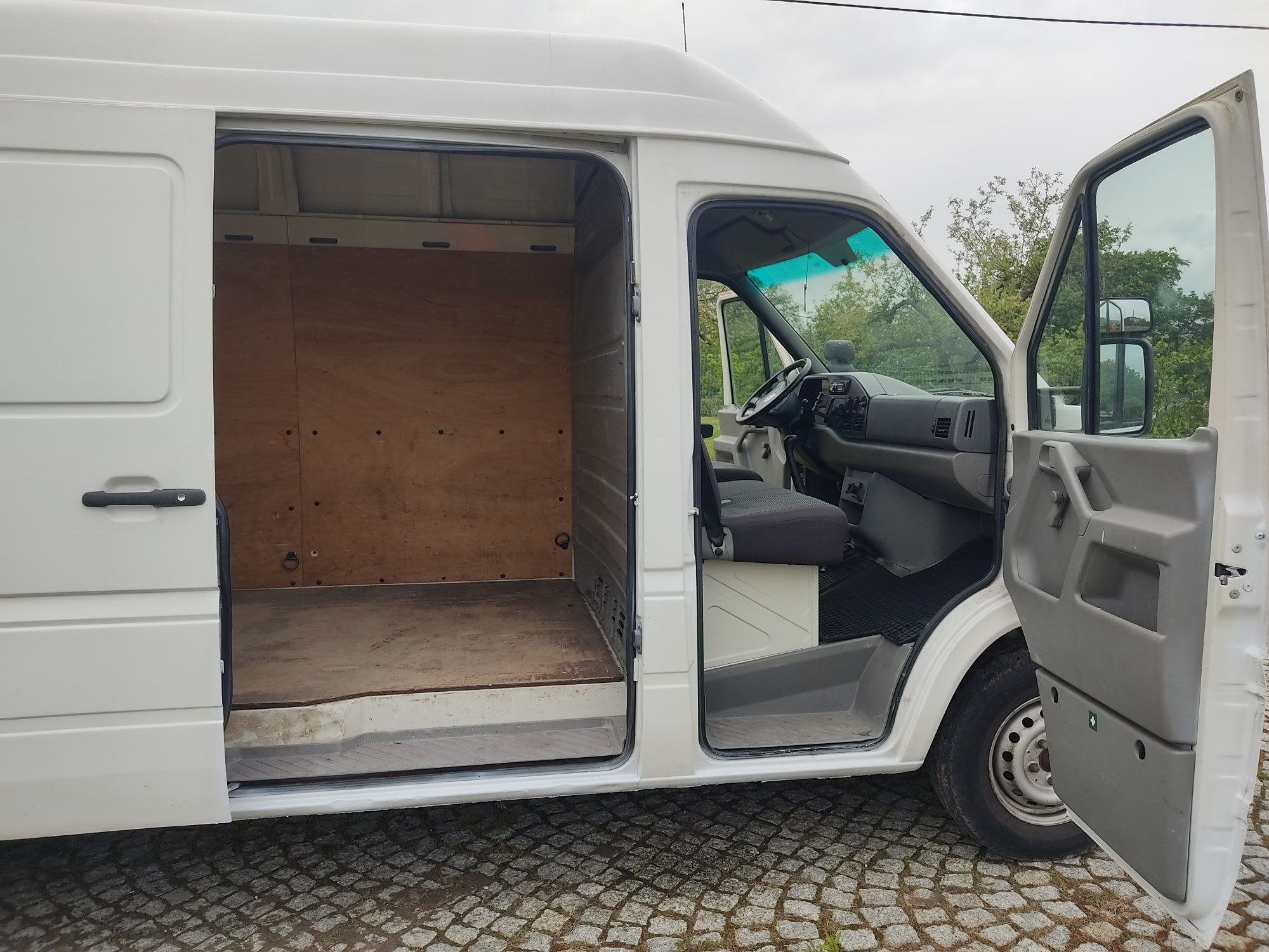 VW LT 35 2,5 TDI 109 KM L2H2 192 tyś przebiegu