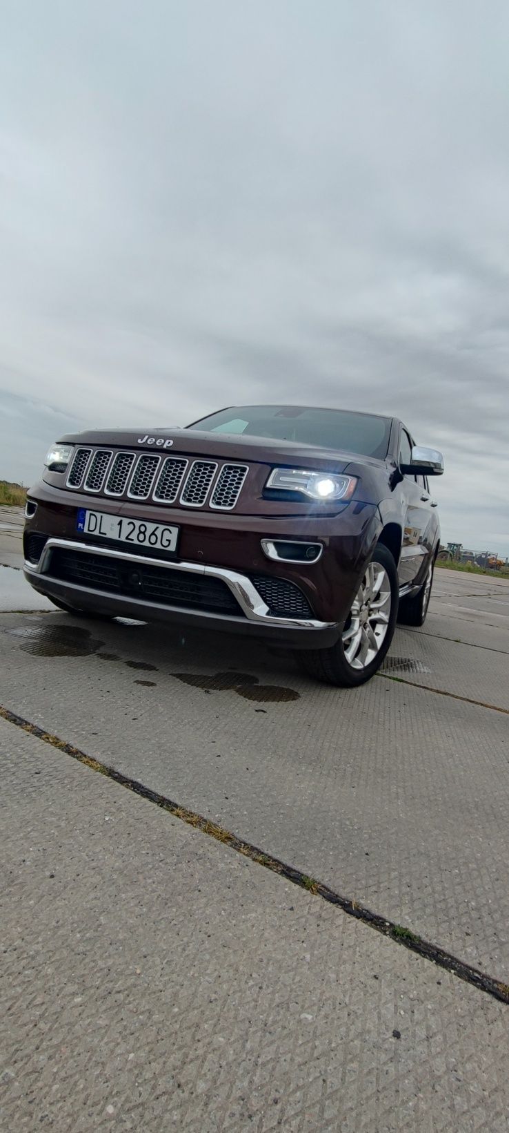 Jeep Grand Cherokee summit 3.6 LPG