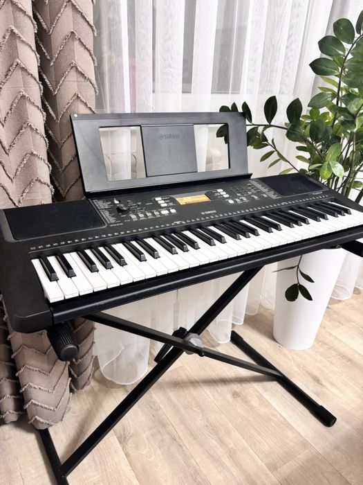 Синтезатор Yamaha PSR-E363 +