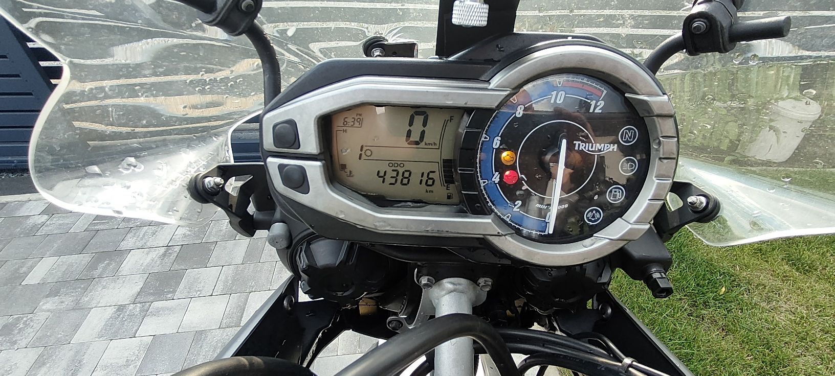 Triumph Tiger 800