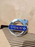 Znaczek emblemat Volvo przód V40 V60