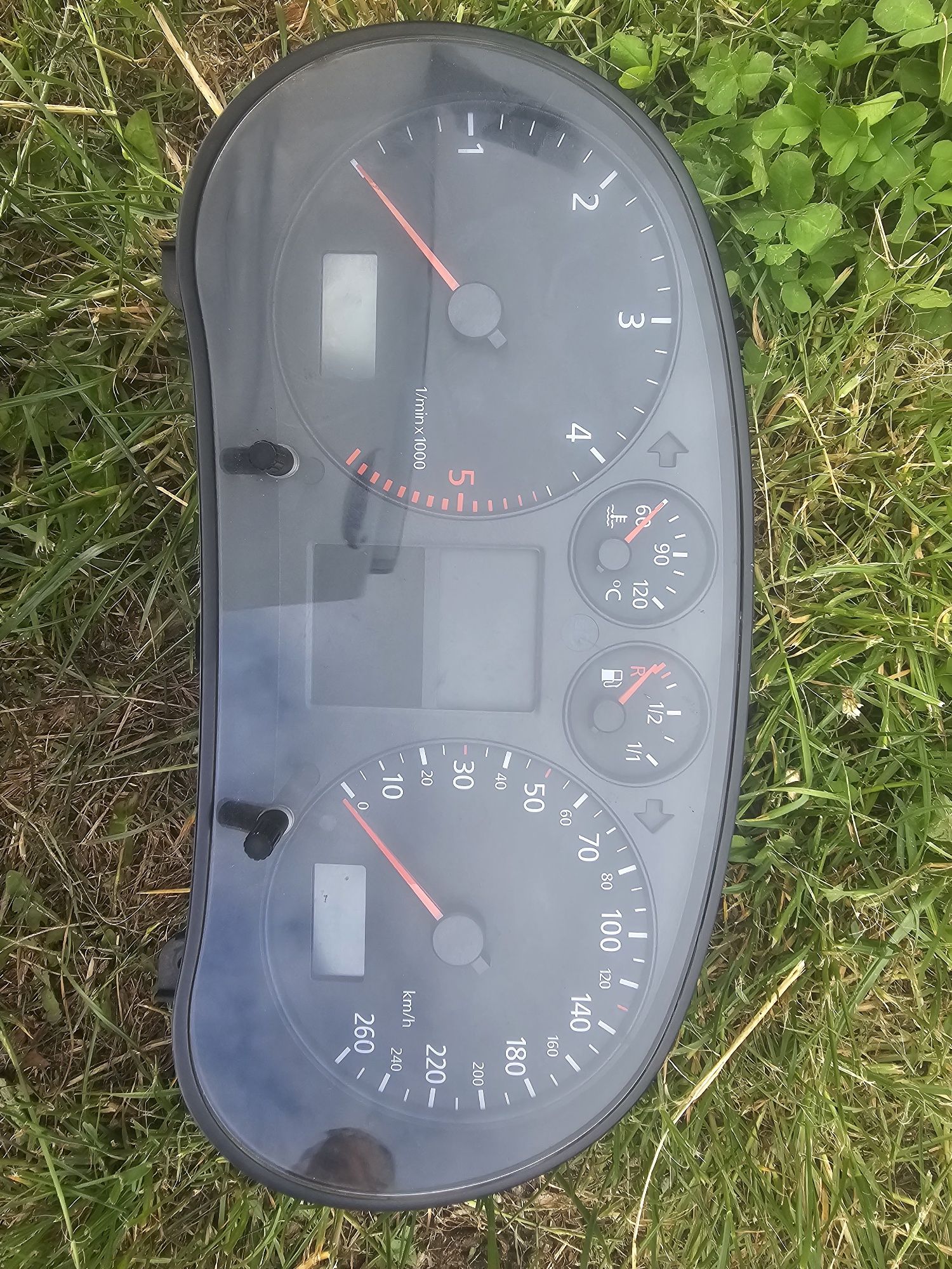 Zegary a3 8l 1.9tdi