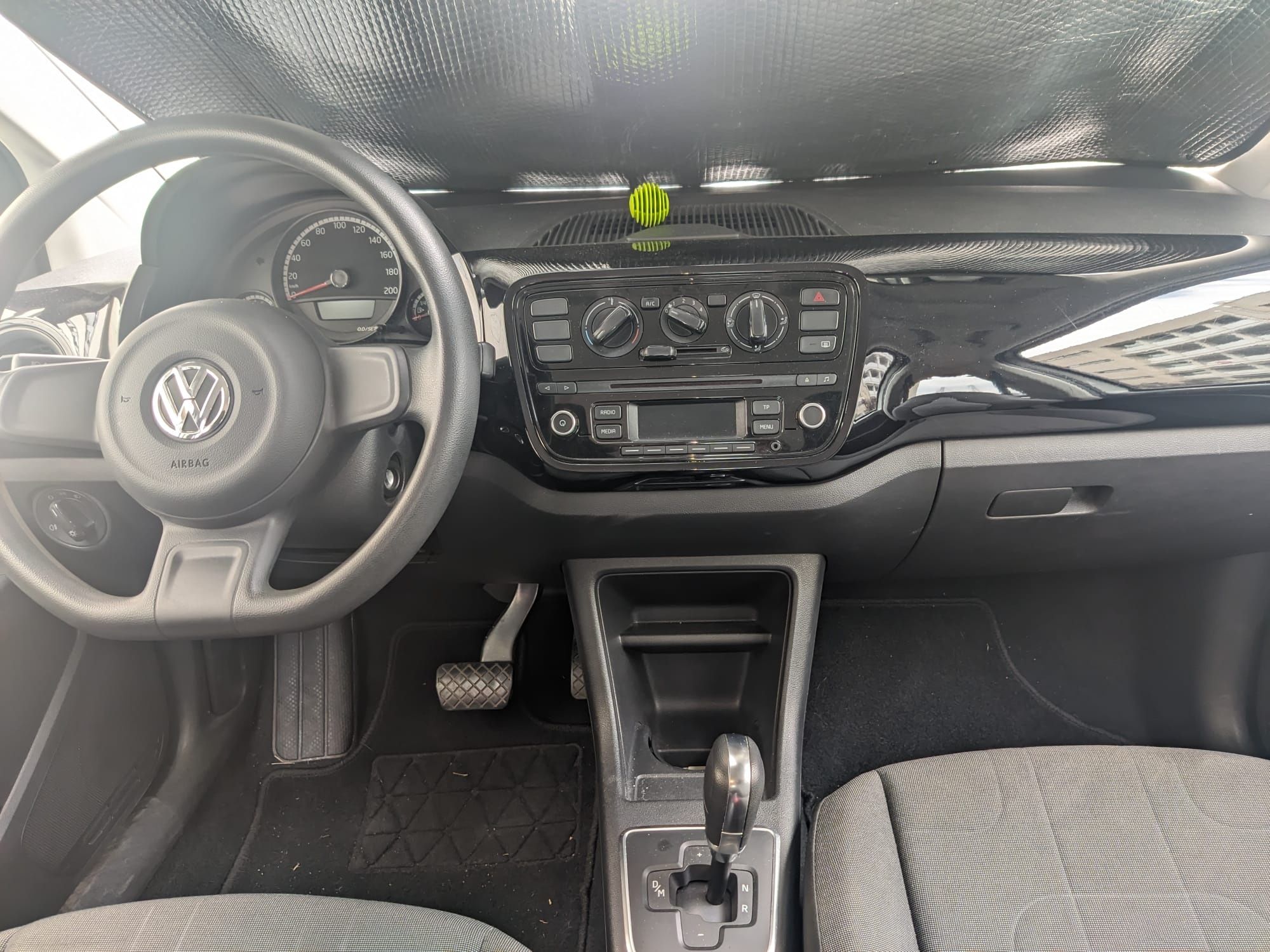 VW Up! 1.0 Move Automático | 2014 | Nacional | 61.000 km