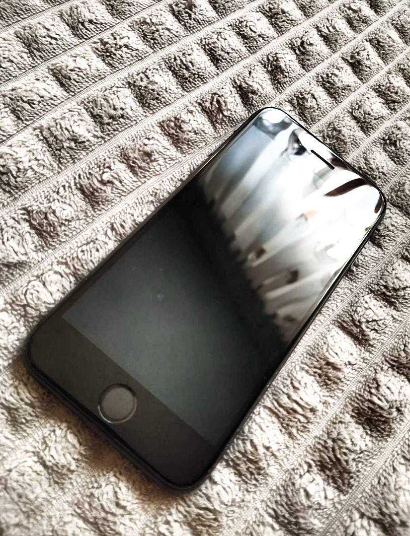 iPhone 7 32GB 10/10