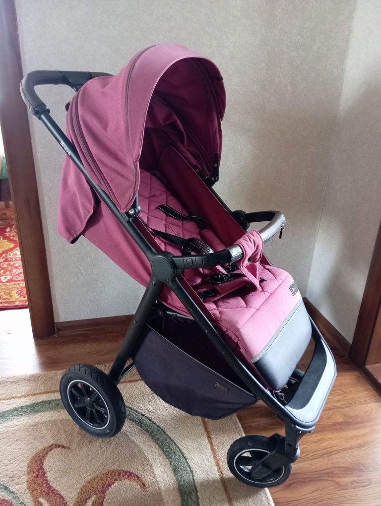 Прогулка/прогулочка коляска Carrello Bravo