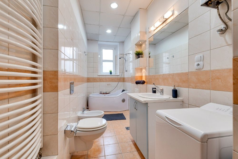 Pokój 1-os.z Akademia Muzyczna, UŚ, Centrum