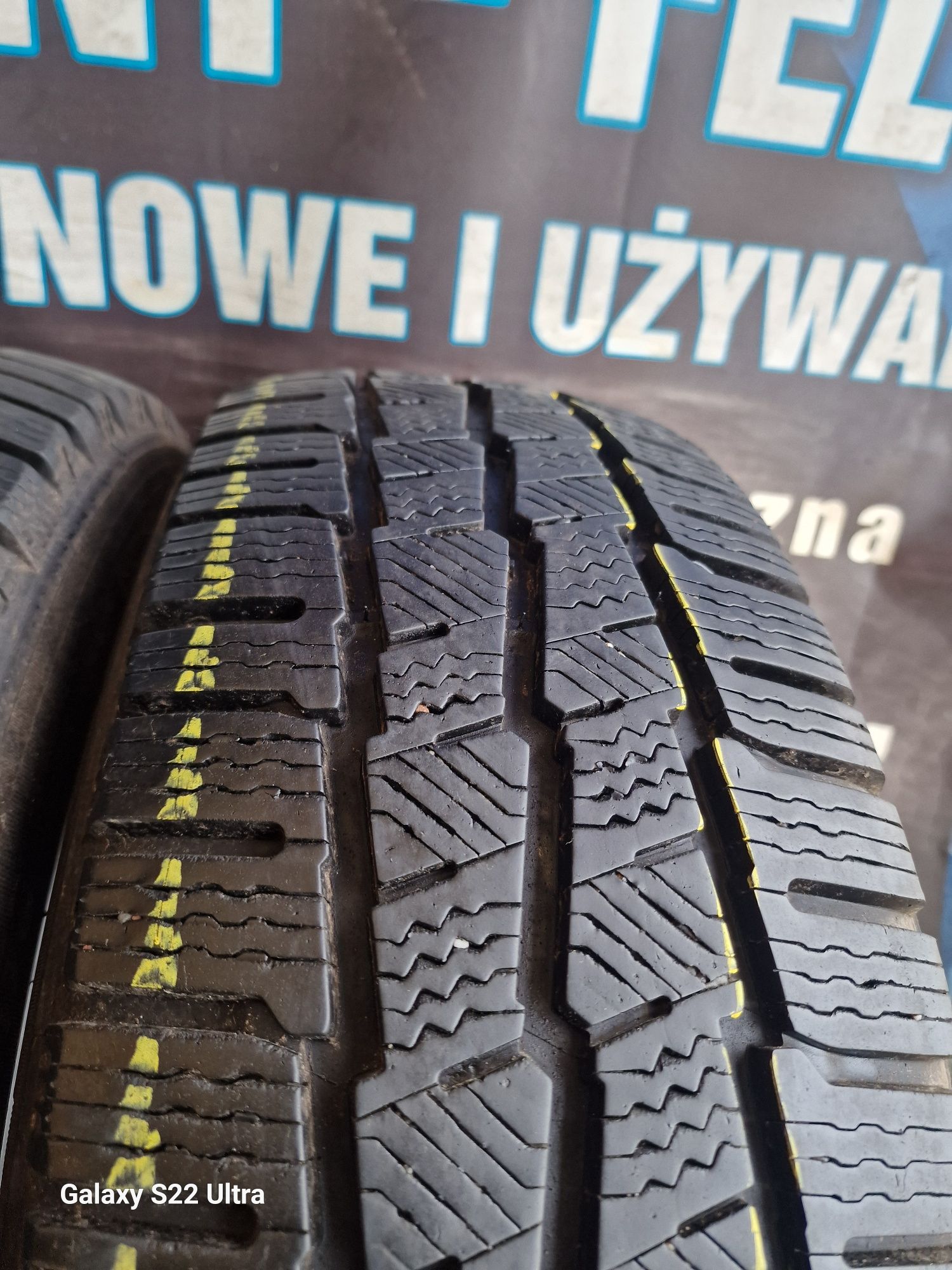Opony zimowe 215/60/17C Michelin wzmacniane Para 9mm jak Nowe