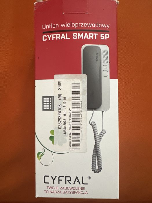 Domofon Cyfral Smart 5P  4,5 i 6 żyłowy