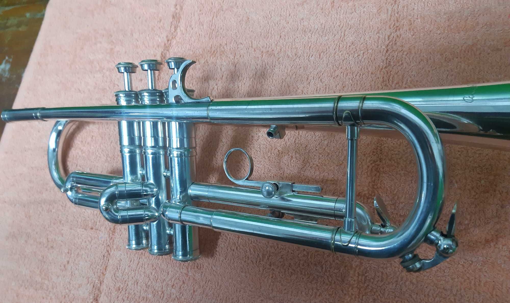 Труба Antoine Courtois
