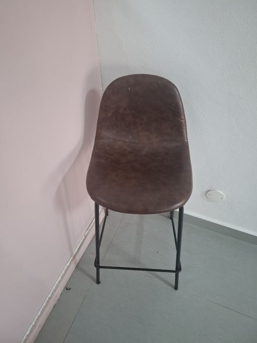 Cadeira de bar .