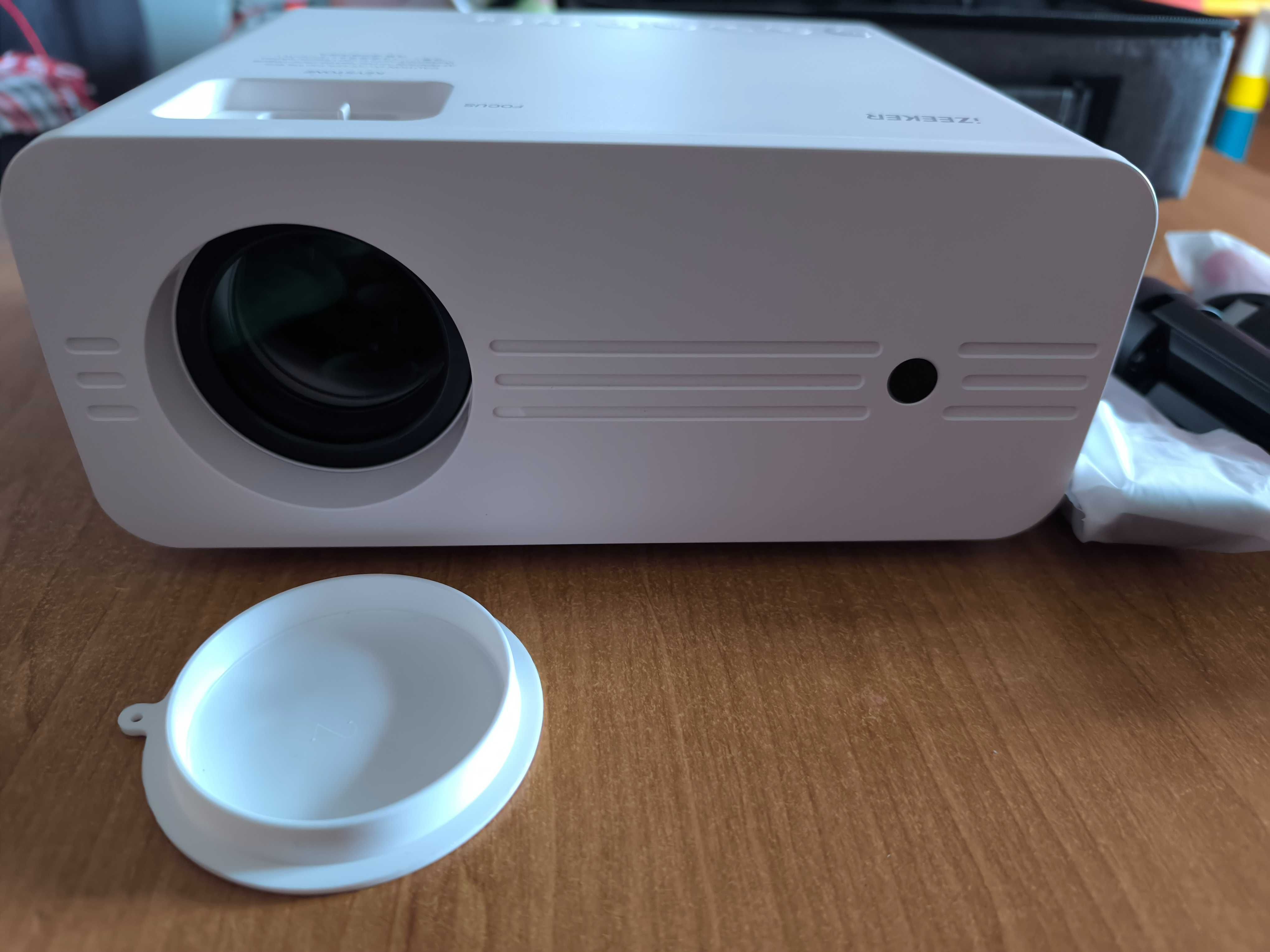 Projektor, 13000 Lux Full HD 1080P