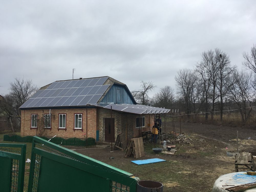 Панелі і інвертор 25 кіловат торг присутний