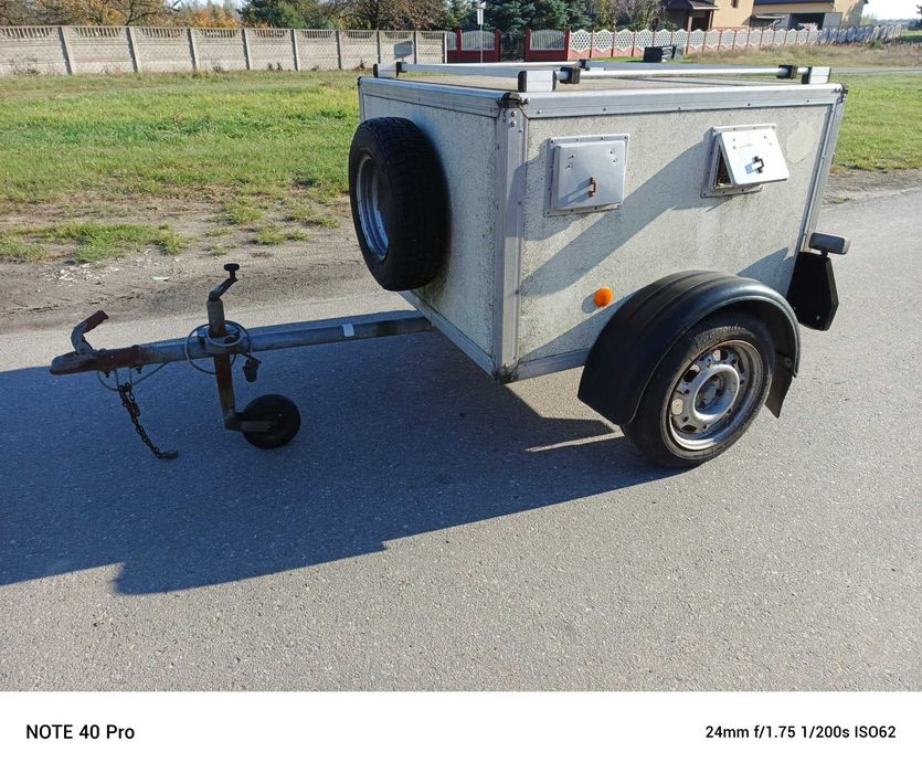 Przyczepka do przewozu psa firmy Wt-Metall