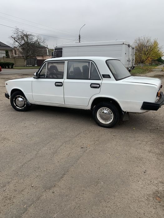В продажі Ваз 21011