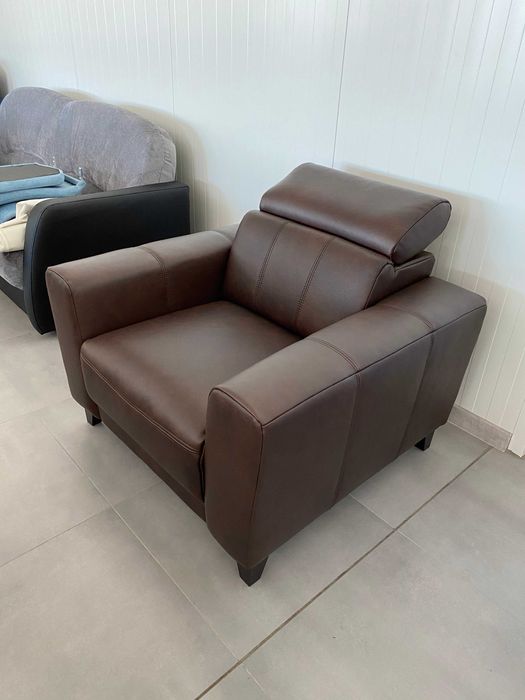 Fotel telewizyjny z elektryczną funkcją relaksu skóra-dostępny od ręki