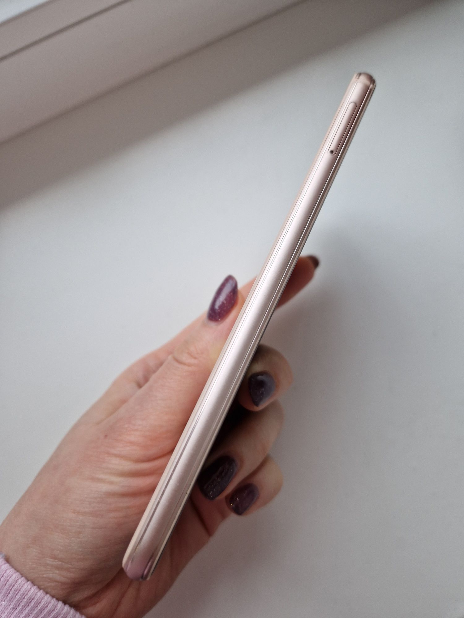 Смартфон Huawei p20 lite 4/64Gb Pink