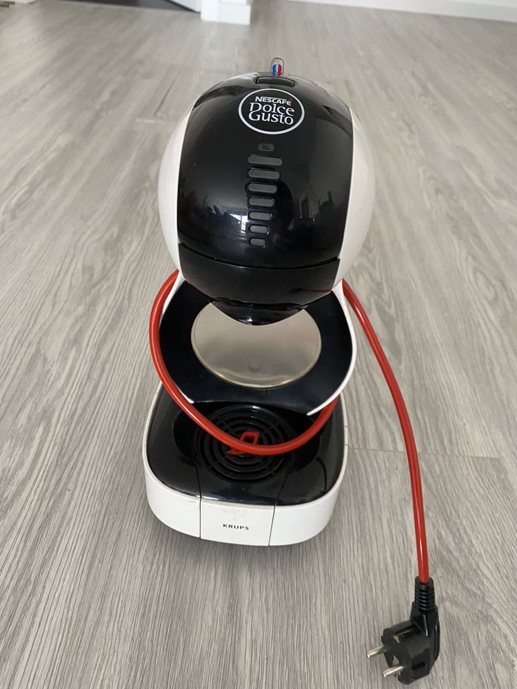 Máquina de café cápsulas dolce gusto krups