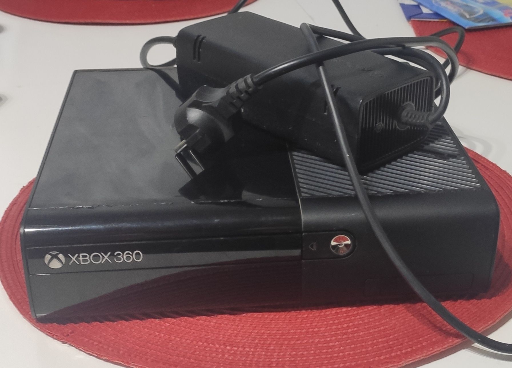 Xbox 360 konsola