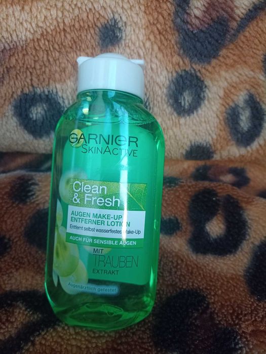Płyn do demakijażu oczu Skin Naturals Clean & Fresh