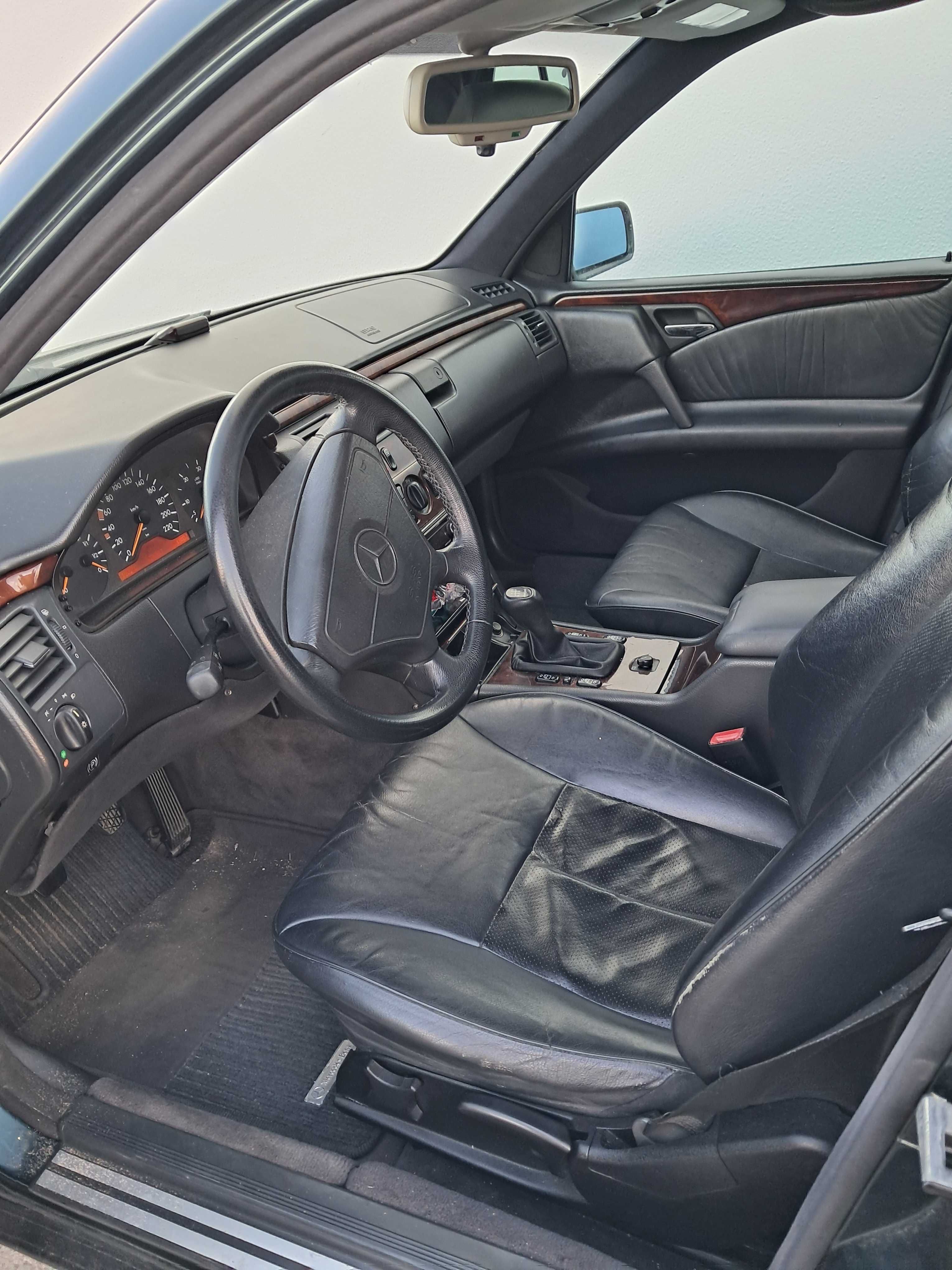 Mercedes E 290 turbo diesel imaculado