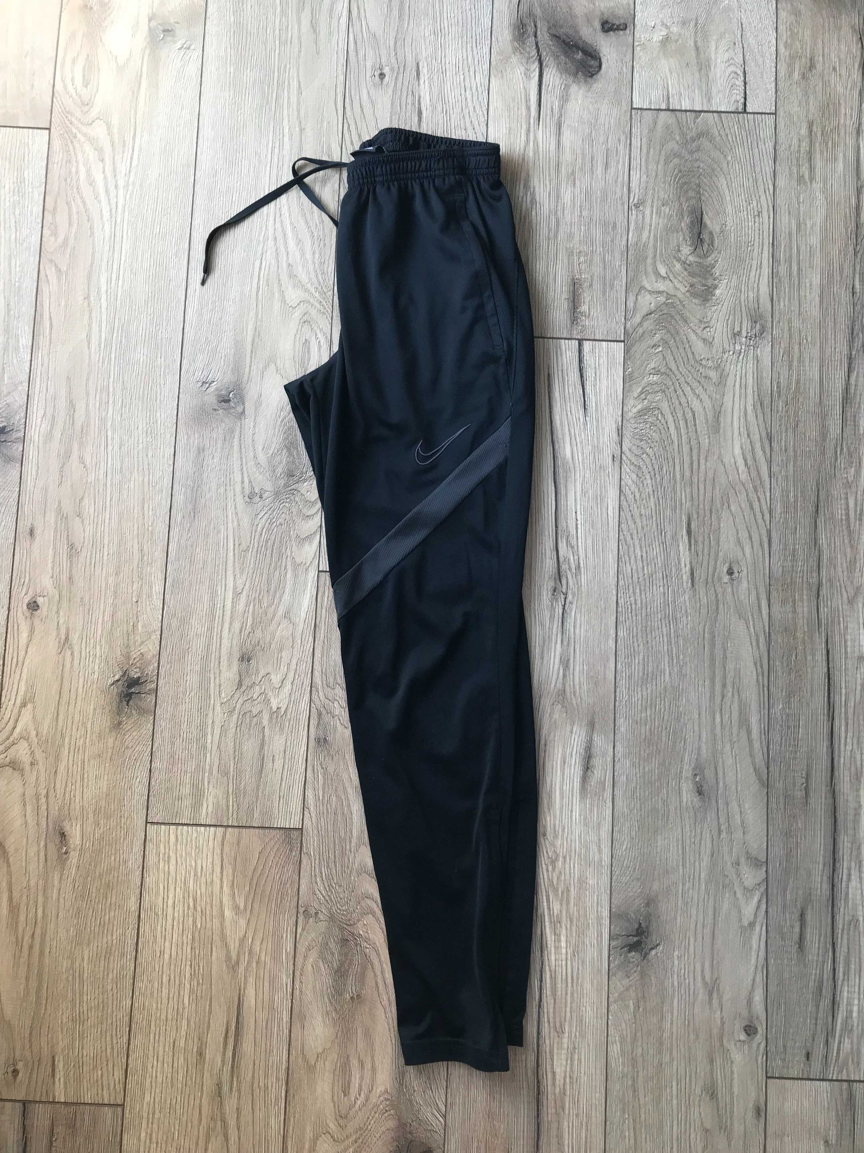 Spodnie dresowe Nike Dri-Fit Academy Pro rozm. S