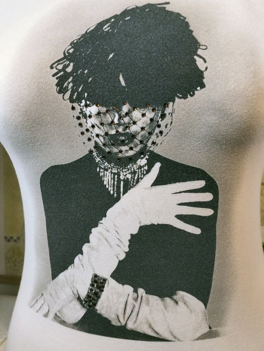 Beżowa bluzka z bawełny, z nadrukiem; SCHUMACHER; rozmiar M