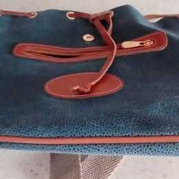 Mochila nova pele azul/castanho espaçosa