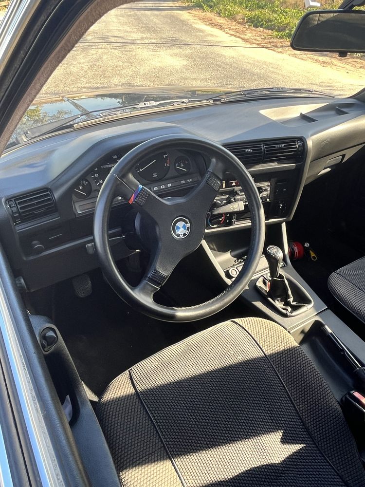 BMW 316 e30 Duplo Carburador