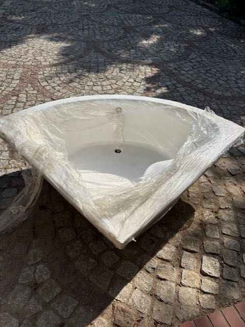Wanna akrylowa półokrągłą 122cmx122cm
