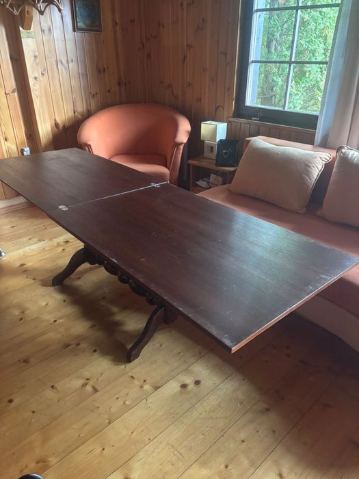 Zestaw wypiczynkowy sofa fotele pufa stół - ława