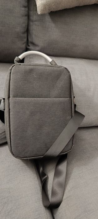 Vendo bolsa como nova para drone dji neo + proteções laterais e câmara