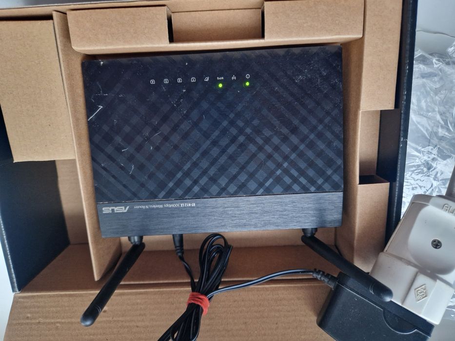 Asus RT N-12LX wifi router