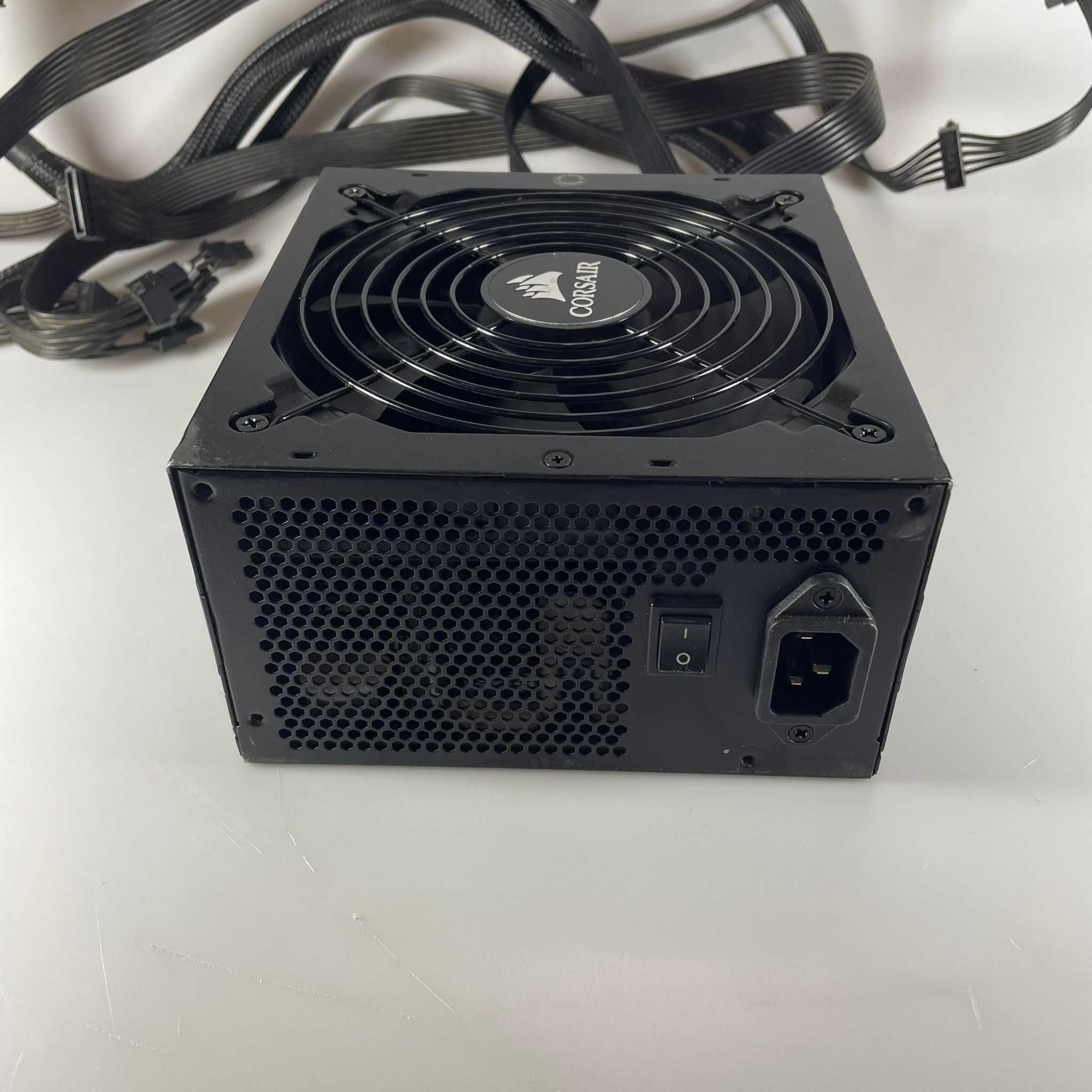 Zasilacz Corsair półmodularny CX750M 750W (OPIS)